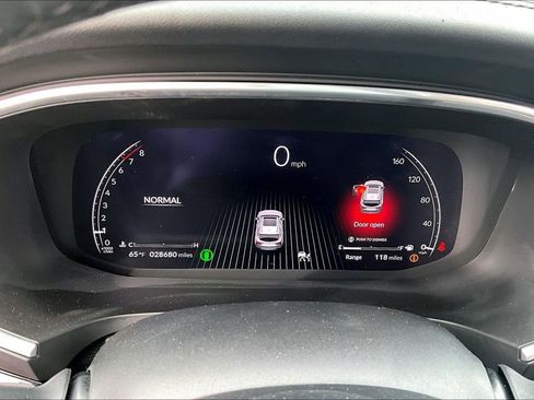 Used 2024 Acura MDX Advance image 13