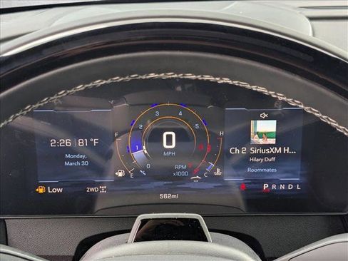 New 2026 Chevrolet Traverse Z71 w/ Enhanced Driving Package AWD/4WD image 11