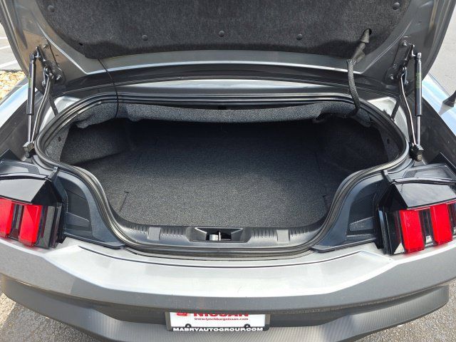 Used 2025 Ford Mustang Premium RWD image 14