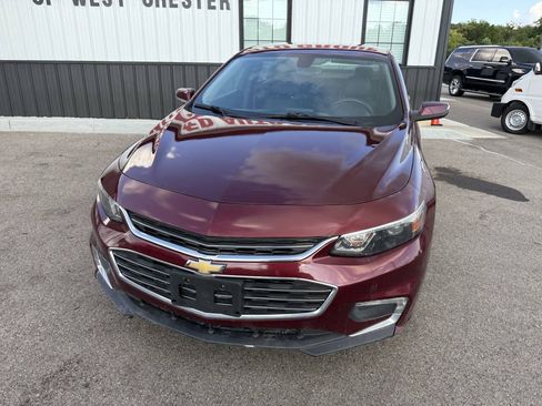 Used 2016 Chevrolet Malibu LT w/ Leather Package FWD image 3