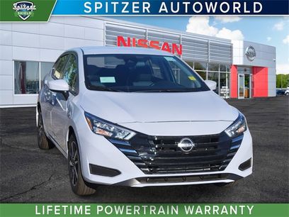 New 2025 Nissan Versa SV w/ Trunk Package