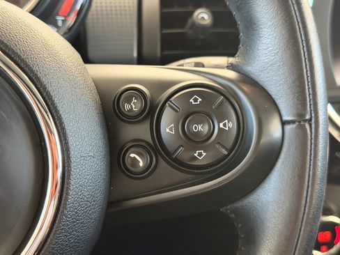 Used 2019 MINI Cooper 2-Door Hardtop FWD image 28
