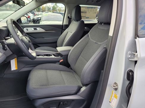 New 2026 Ford Explorer Active image 29