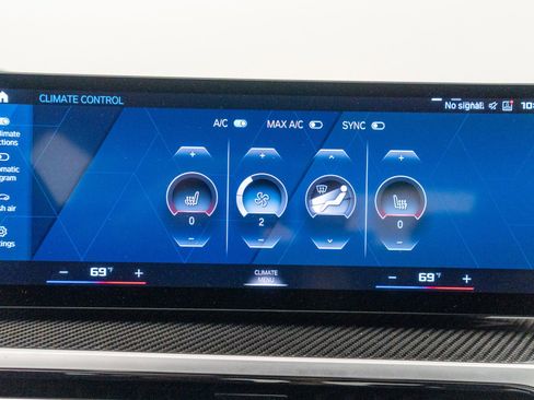 Used 2024 BMW M3 CS image 28