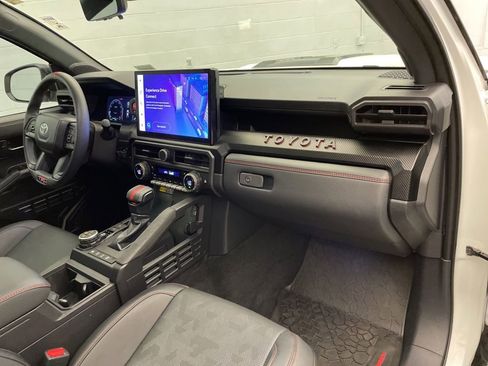 Used 2024 Toyota Tacoma TRD Pro AWD/4WD image 25