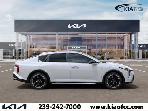 New 2026 Kia K4 GT-Line FWD image 7
