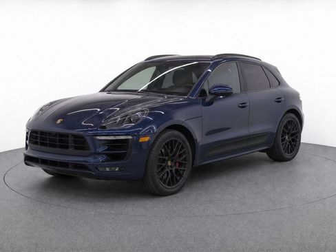 Used 2018 Porsche Macan GTS AWD/4WD image 2