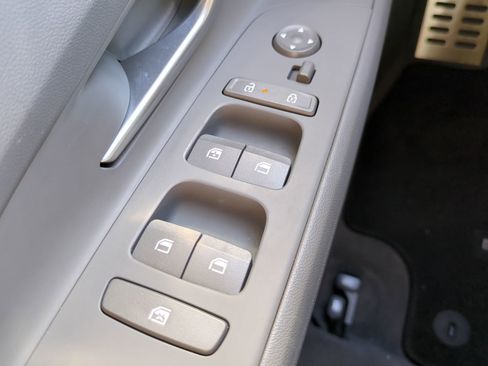 Certified 2025 Hyundai Elantra Sport image 20