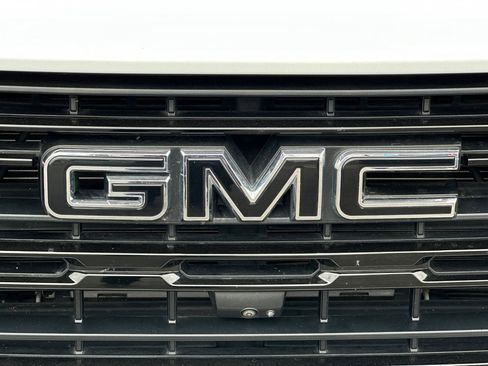 Used 2022 GMC Sierra 1500 Elevation w/ Elevation Premium Package image 38