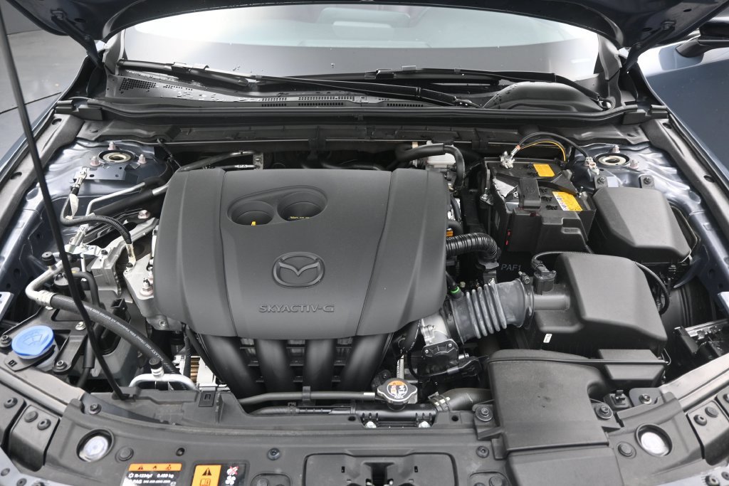 Used 2026 MAZDA MAZDA3 Carbon AWD/4WD image 11