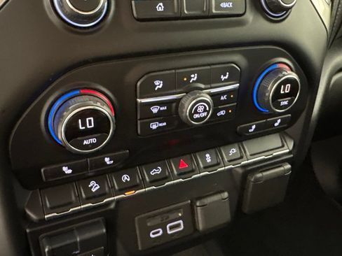 Used 2021 Chevrolet Silverado 1500 LT w/ All Star Edition Plus AWD/4WD image 42