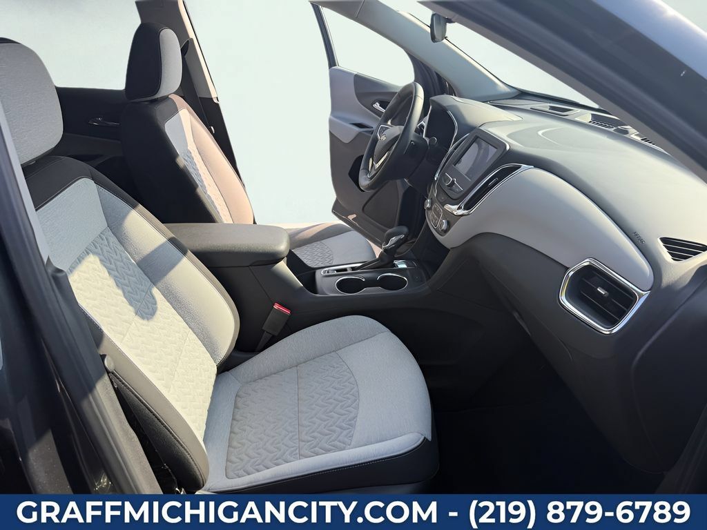 Used 2023 Chevrolet Equinox LT w/ Driver Convenience Package AWD/4WD image 34