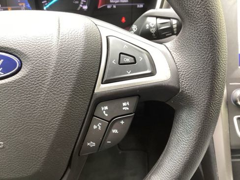 Used 2020 Ford Fusion SE FWD image 41