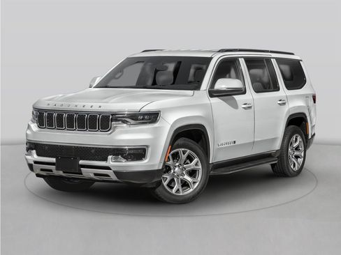 Used 2025 Jeep Wagoneer 4WD w/ HD Trailer Tow Package image 1