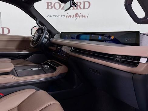 New 2026 Lincoln Navigator Black Label AWD/4WD image 34