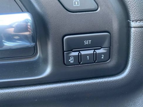 Used 2021 GMC Sierra 1500 Denali w/ Driver Alert Package II AWD/4WD image 7
