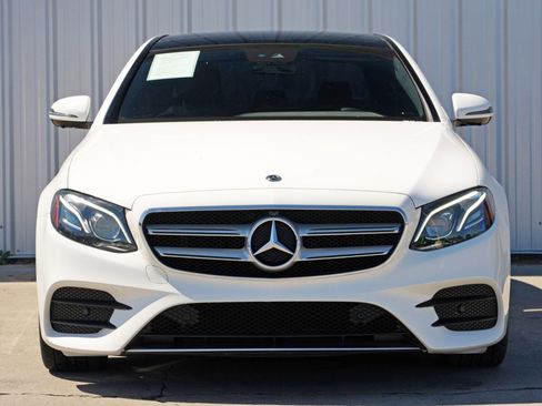 Used 2019 Mercedes-Benz E 300 w/ Premium 1 Package image 6