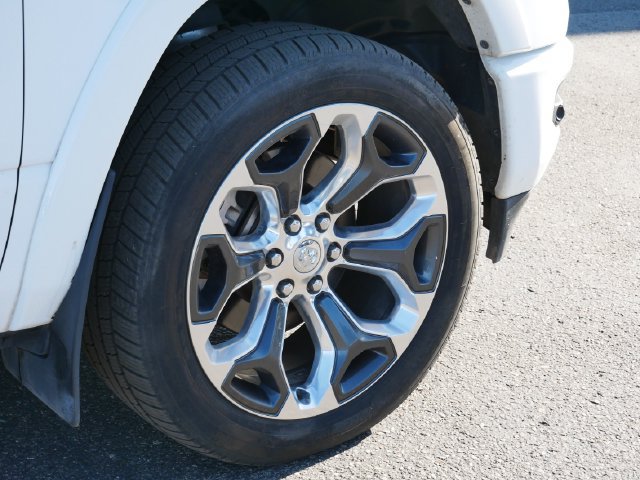 Used 2020 RAM 1500 Limited AWD/4WD image 9