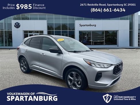 Used 2024 Ford Escape ST-Line image 1