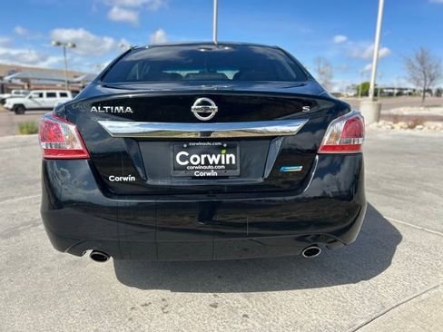 Used 2013 Nissan Altima 2.5 S FWD image 7