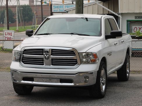 Used 2015 RAM 1500 Big Horn AWD/4WD image 3