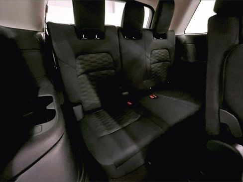 New 2025 Nissan Pathfinder SV w/ Cargo Package image 31