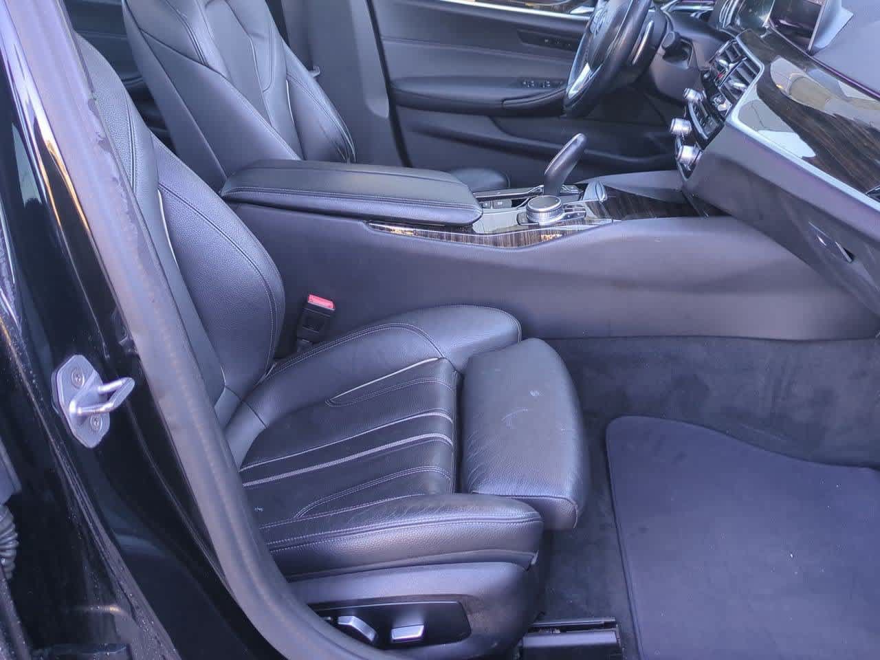 Used 2019 BMW 540i xDrive w/ Convenience Package AWD/4WD image 22