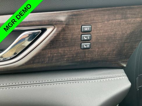 Used 2026 Subaru Ascent Touring w/ Popular Package #1 AWD/4WD image 17
