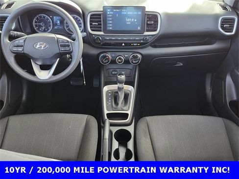 Used 2020 Hyundai Venue SE image 11