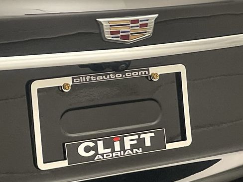 Used 2024 Cadillac XT6 Premium Luxury w/ LPO, Floor Liner Package FWD image 27