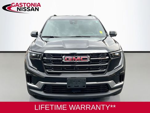 Used 2025 GMC Acadia Elevation image 2