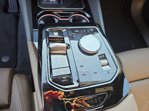 New 2026 BMW 530i xDrive image 17