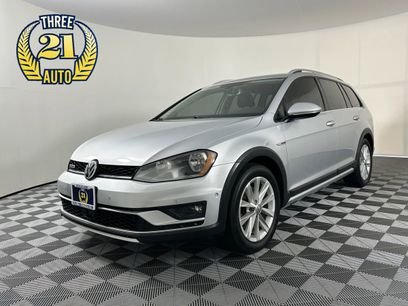 Used 2017 Volkswagen Golf Alltrack SE