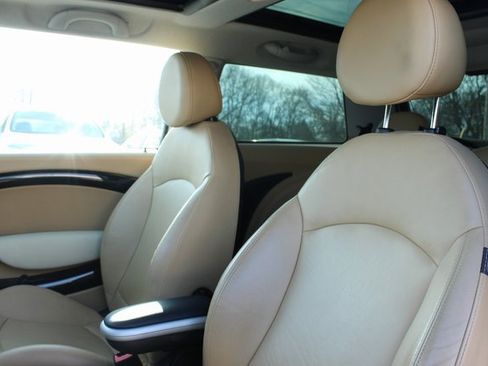 Used 2010 MINI Cooper S image 12