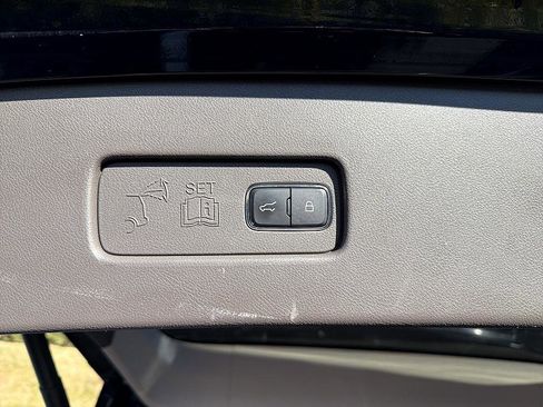 Used 2021 Lincoln Aviator AWD w/ Elements Package image 25