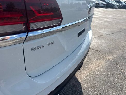 Used 2021 Volkswagen Atlas SEL FWD image 5