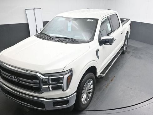 New 2025 Ford F150 Lariat w/ Equipment Group 502A High image 17