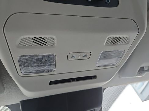 Used 2023 Ford Transit 350 XLT image 63