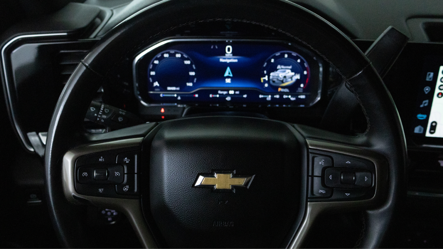 Used 2024 Chevrolet Silverado 2500 High Country w/ Technology Package AWD/4WD image 17