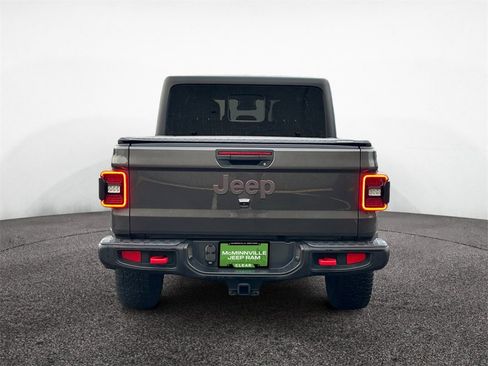 Certified 2024 Jeep Gladiator Rubicon w/ Convenience Group image 4