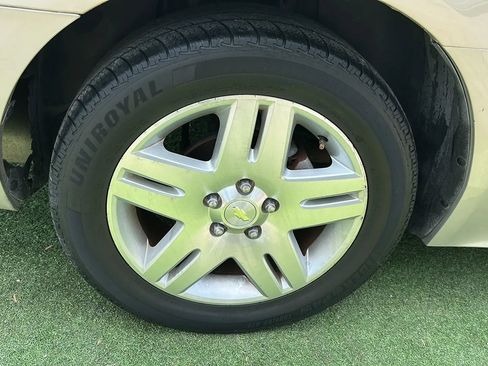 Used 2012 Chevrolet Impala LT FWD image 44