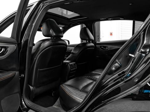 Used 2018 INFINITI Q50 Red Sport 400 w/ Sensory Package (Sport) RWD image 45