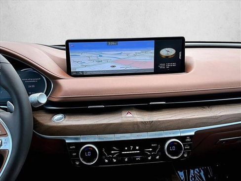 Used 2022 Genesis G80 2.5T w/ Prestige Package RWD image 8