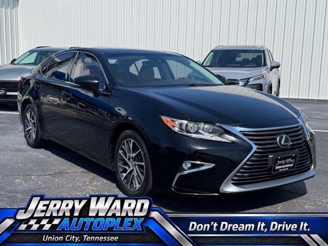 Used 2017 Lexus ES 350 w/ Luxury Package FWD image 1
