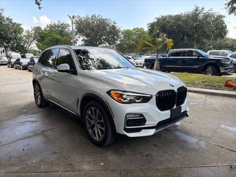 Used 2021 BMW X5 xDrive40i w/ Convenience Package AWD/4WD image 4