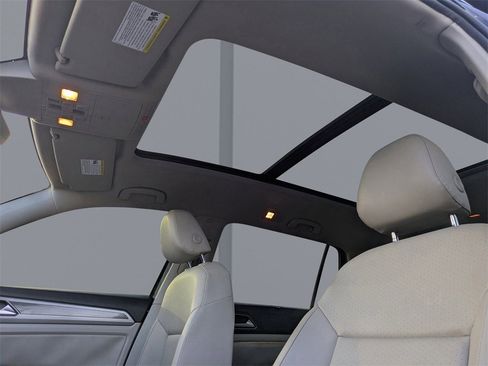 Used 2019 Volkswagen Atlas SE image 22