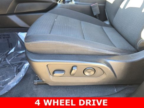 Used 2023 Chevrolet Colorado LT w/ LT Convenience Package II image 29