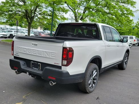 New 2025 Honda Ridgeline Sport image 4