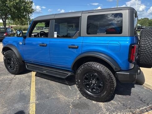 Certified 2023 Ford Bronco Wildtrak image 5