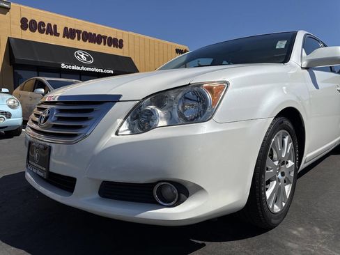 Used 2010 Toyota Avalon XLS image 35